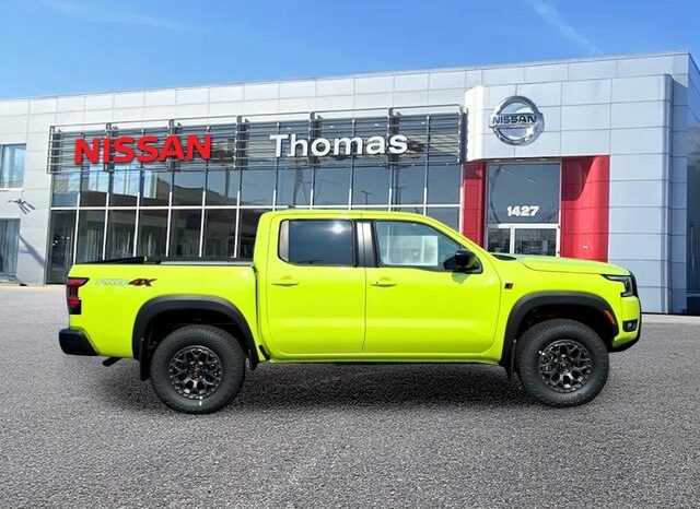 
 Nissan Frontier full									