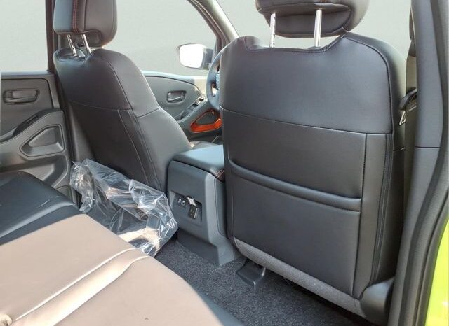 
 Nissan Frontier full									
