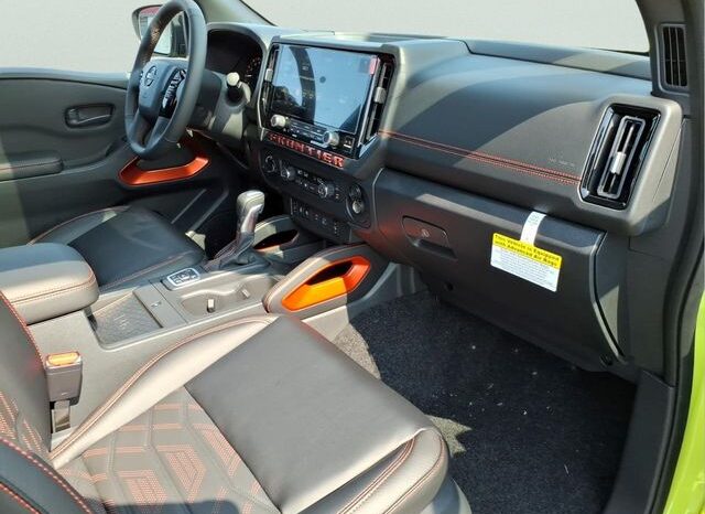 
 Nissan Frontier full									