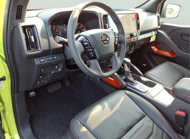 
 Nissan Frontier full									