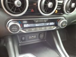 Nissan Sentra full