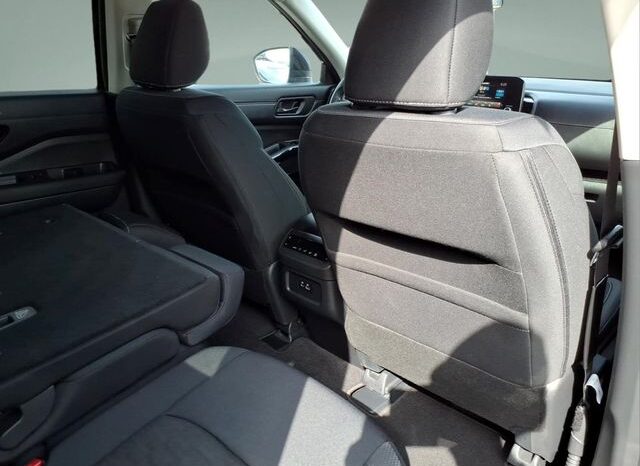
 Nissan Pathfinder full									