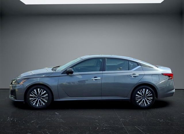 
 Nissan Altima full									