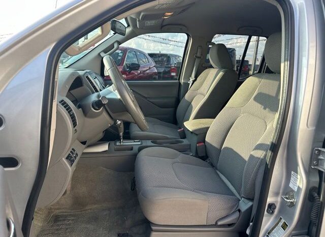 
 Nissan Frontier full									