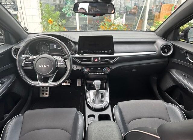 
 Kia Forte full									