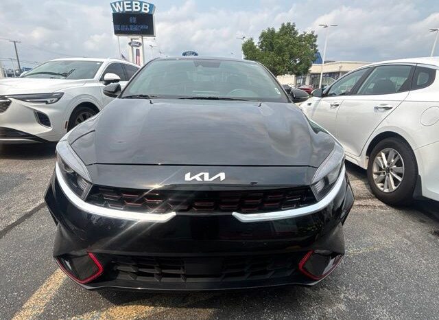 
 Kia Forte full									