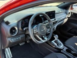 
 Kia Forte full									