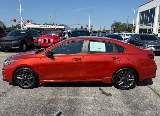 
 Kia Forte full									