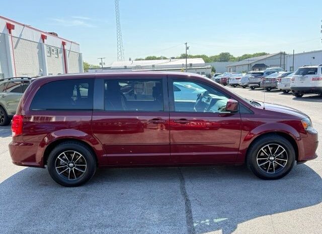 
								Dodge Grand Caravan full									
