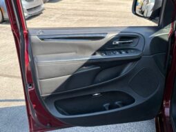 
										Dodge Grand Caravan full									
