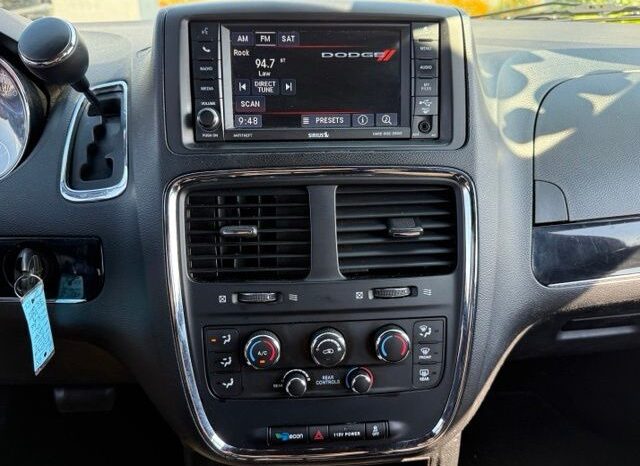 
								Dodge Grand Caravan full									
