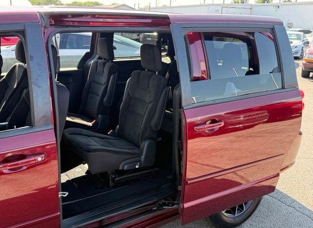 
								Dodge Grand Caravan full									