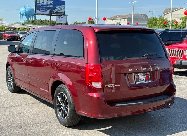 
								Dodge Grand Caravan full									