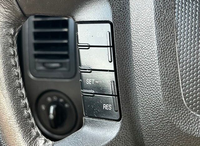 
 Ford Escape full									