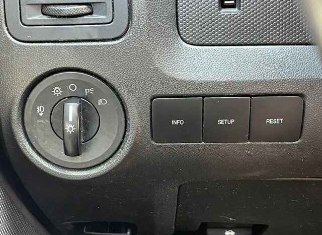 
 Ford Escape full									
