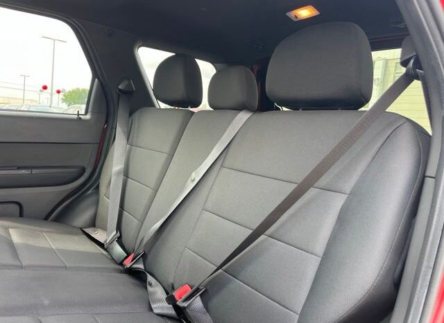 
 Ford Escape full									