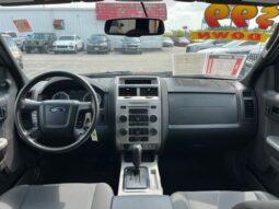 
 Ford Escape full									
