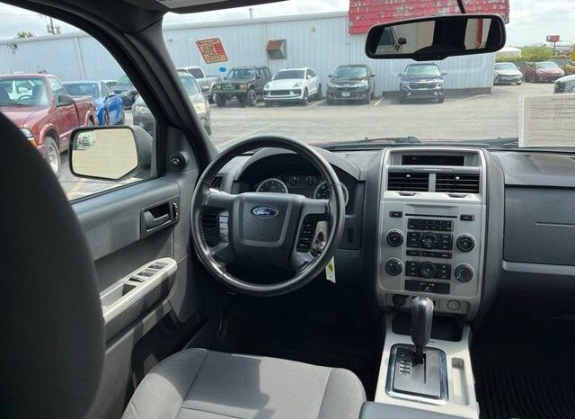 
 Ford Escape full									