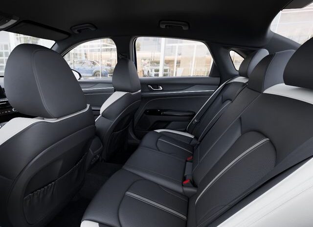 
 Kia K5 full									