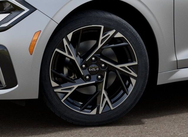 
 Kia K5 full									