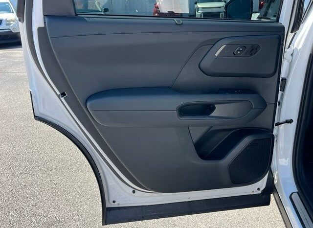 
 Kia Telluride Hybrid full									