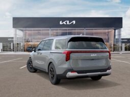 
										Kia Carnival full									