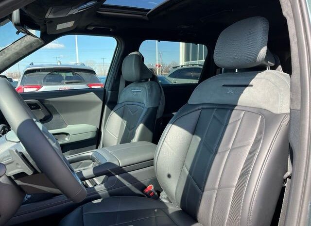 
 Kia Telluride Hybrid full									