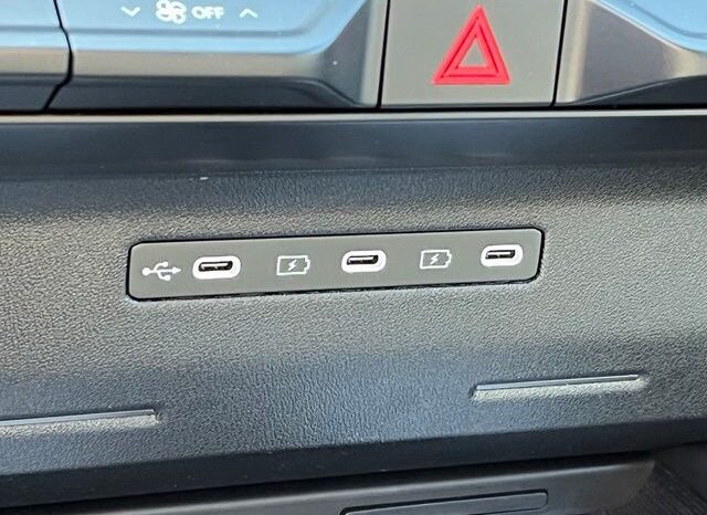 
 Kia Telluride Hybrid full									