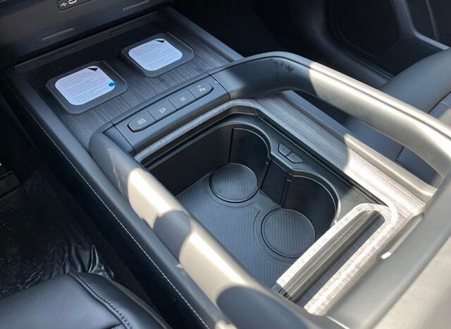 
 Kia Telluride Hybrid full									