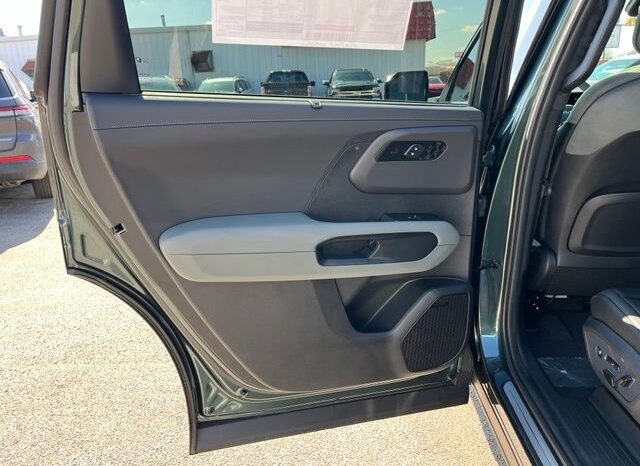 
 Kia Telluride Hybrid full									