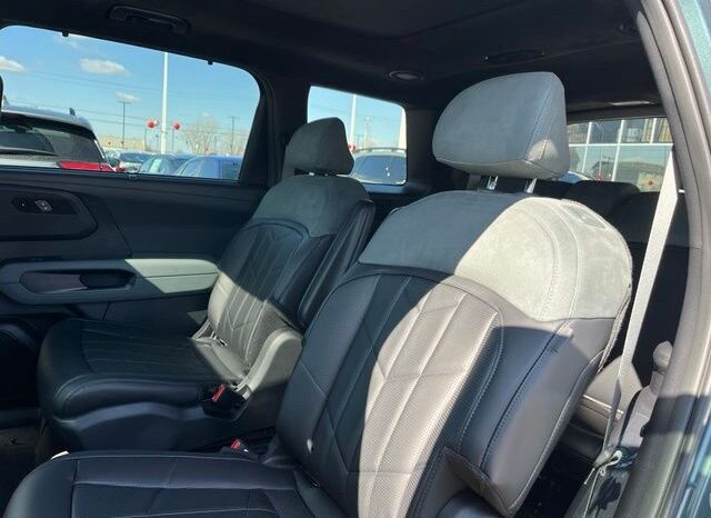 
 Kia Telluride Hybrid full									