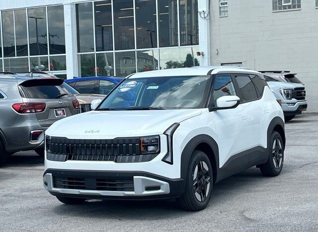 
								Kia Seltos full									