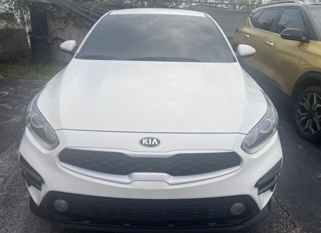 
 Kia Forte full									