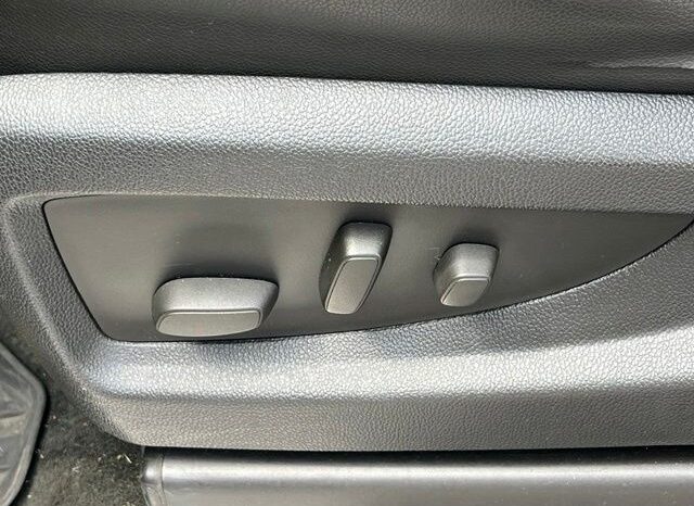 
 Chevrolet Tahoe full									