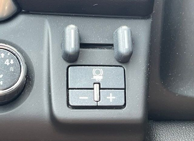 
 Chevrolet Tahoe full									