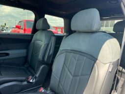 
										Kia Telluride full									