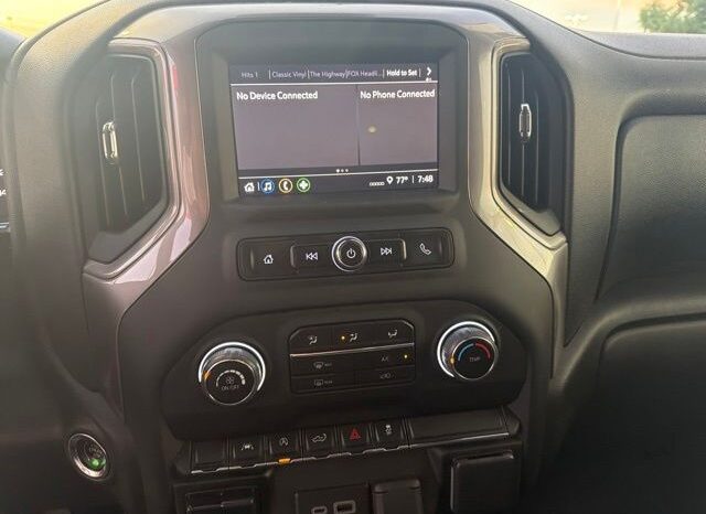 
 Chevrolet Silverado 1500 full									