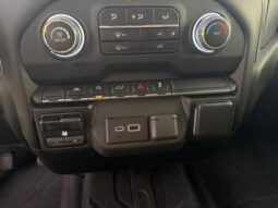 
 Chevrolet Silverado 1500 full									