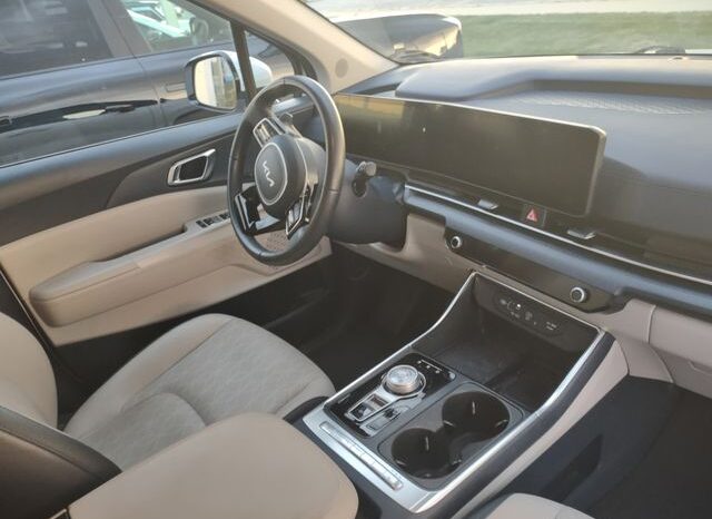 
 Kia Carnival Hybrid full									
