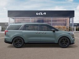 Kia Carnival Hybrid full