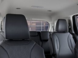 Kia Carnival full