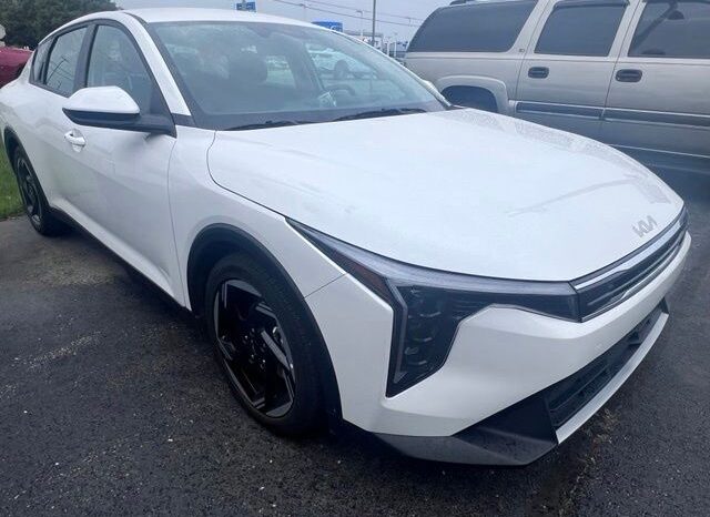 
 Kia K4 full									
