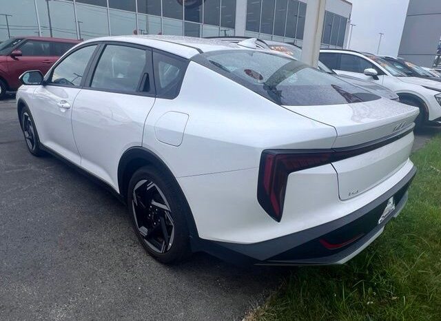 
 Kia K4 full									