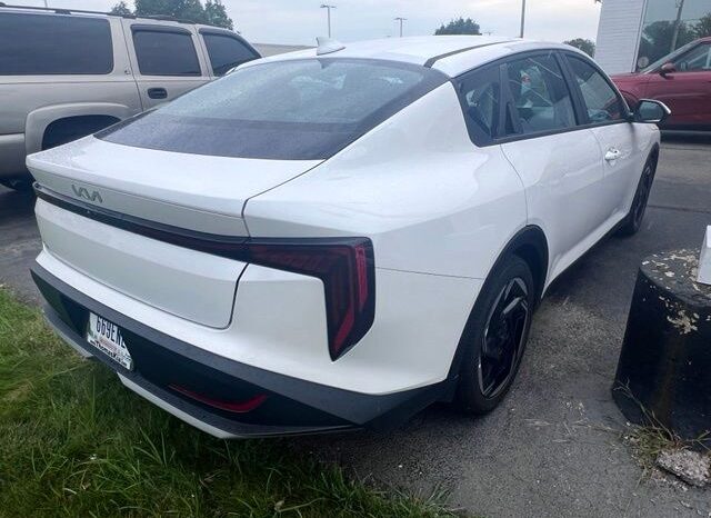 
 Kia K4 full									