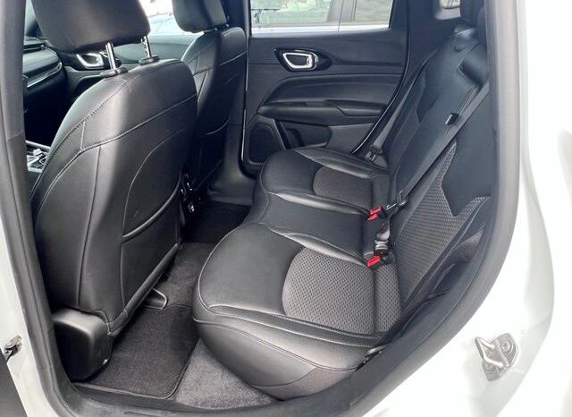 
 Jeep Compass full									
