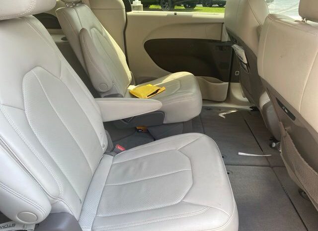 
 Chrysler Pacifica full									