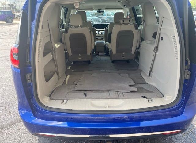 
 Chrysler Pacifica full									