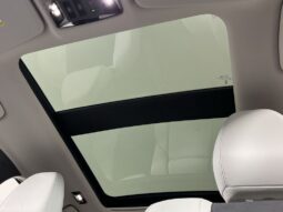 
 Mitsubishi Outlander full									
