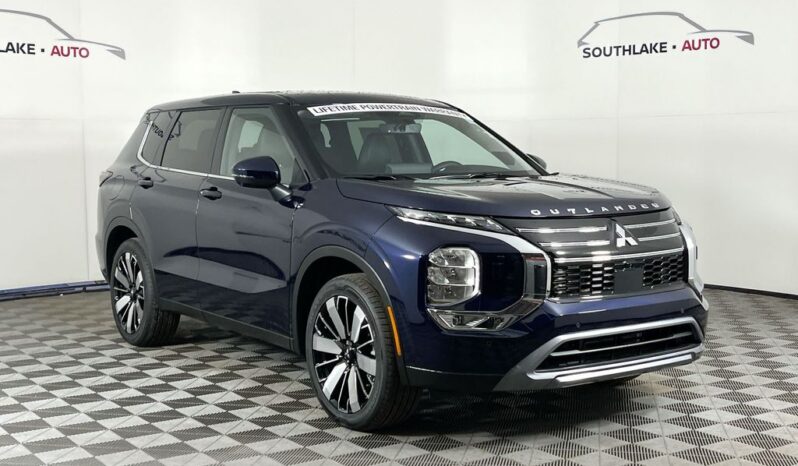 
 Mitsubishi Outlander full									