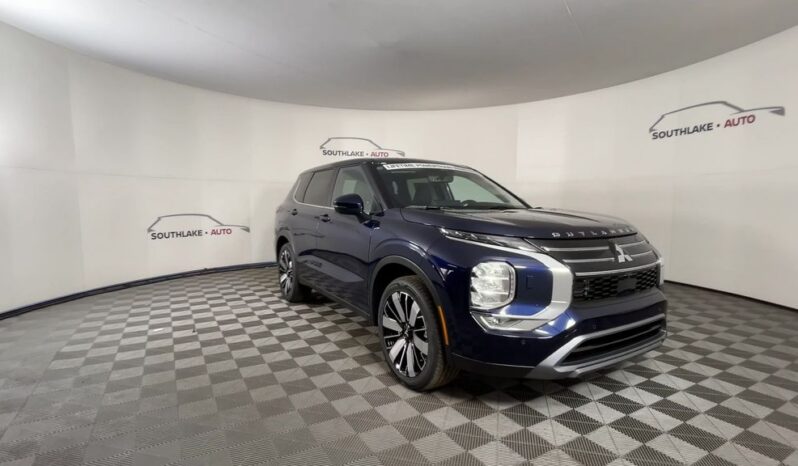 
 Mitsubishi Outlander full									